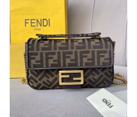 펜디 FENDI 바게트 토트 숄더 백