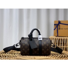 루이비통 LV KEEPALL BANDOULIÈRE 25 키폴 반둘리에 25 토트백