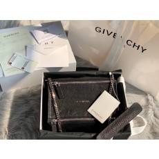 지방시 GIVENCHY 판도라 토트 백