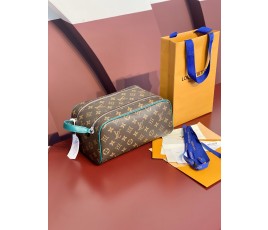 [LOUIS VUITTON-루이비통] 루이비통 도프 키트 파우치  M12641